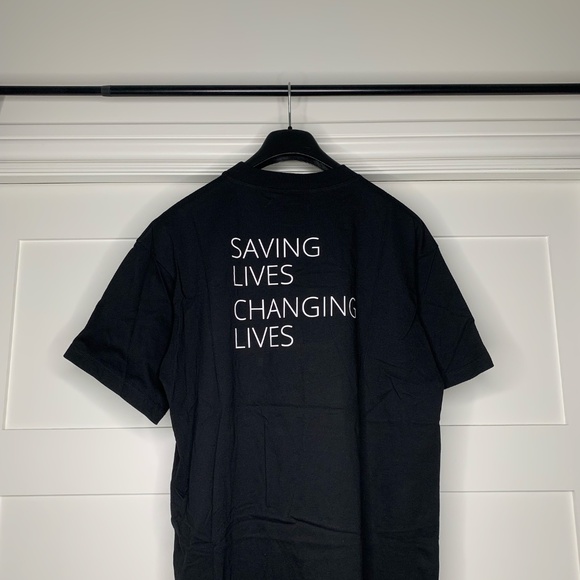 Balenciaga "WFP" Logo Black T-Shirt - World Food Programme - Picture 4 of 8